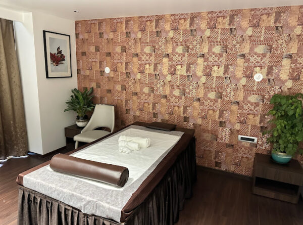 Indah Spa Room
